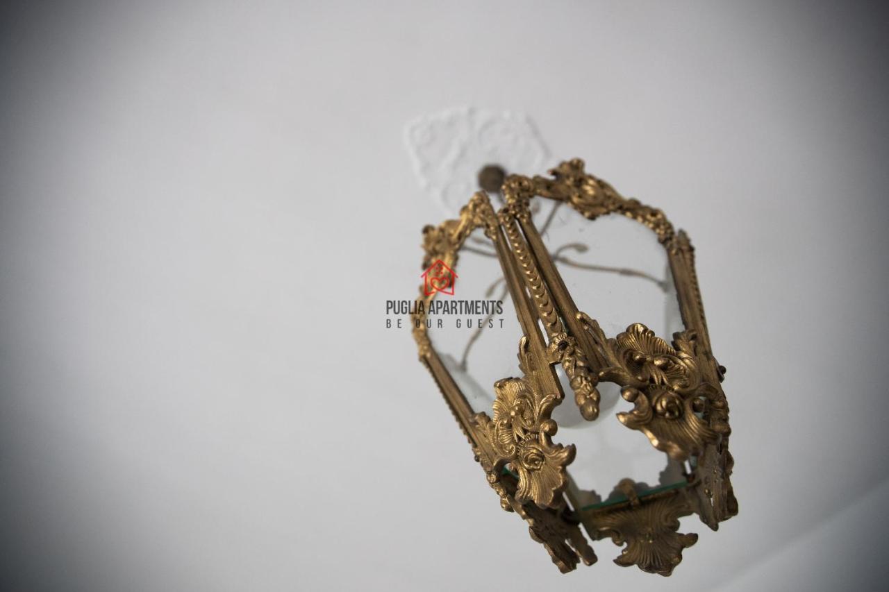 Golden And Silver House Bari Center Near The Trains ภายนอก รูปภาพ